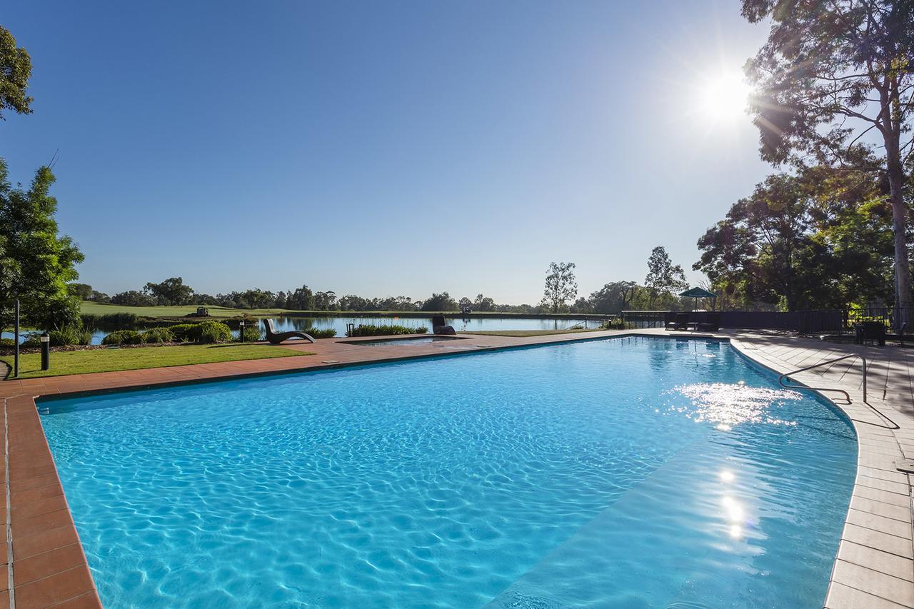 Oaks Cypress Lakes Resort Pokolbin Exterior photo